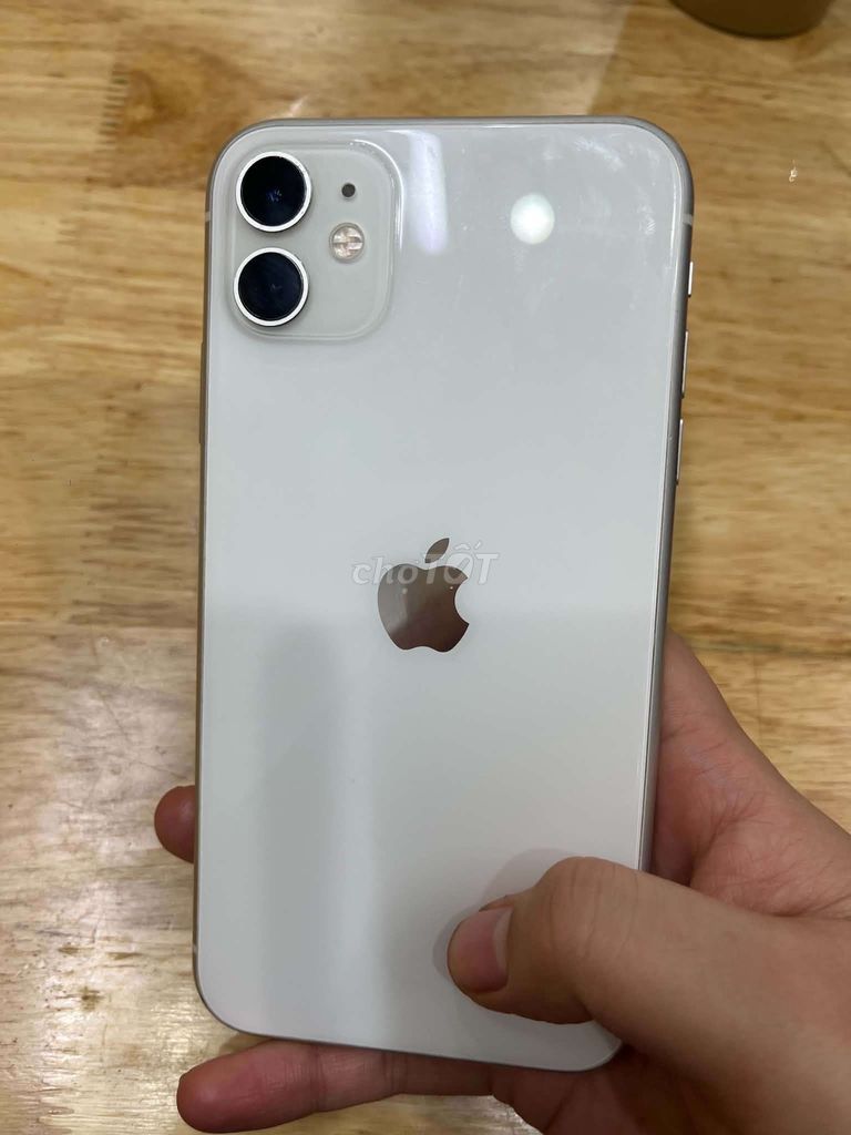 Apple iPhone 11 128GB Trắng 76%. Mua bán Điện thoại tại Thành phố Điện Biên Phủ Điện Biên được đăng bởi Đức Mạnh hình 1