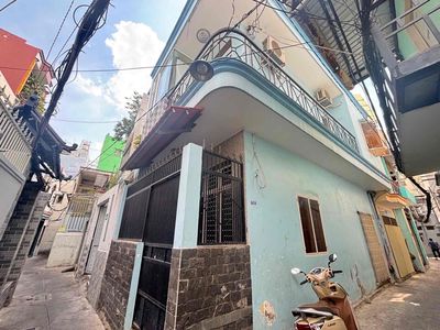 Cần xoay vốn bán căn góc,hẻm thông ,sẵn dòng tiền 10tr/tháng