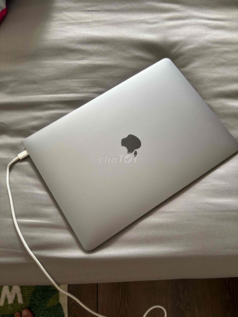 Macbook air m1 - 8GB/256 hình thức đẹp 98%. Mua bán Laptop tại Quận Ba Đình Hà Nội được đăng bởi Thành hình 1