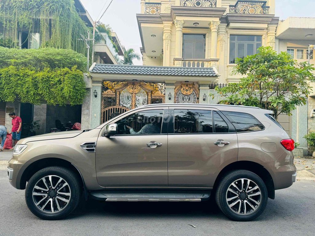 ✅Ford Everest 2019 Titanium 2.0L AT 4x2 - 91000 km. Mua bán Ô tô tại Quận Tân Phú Tp Hồ Chí Minh được đăng bởi Đạt Ford Bến Thành hình 6