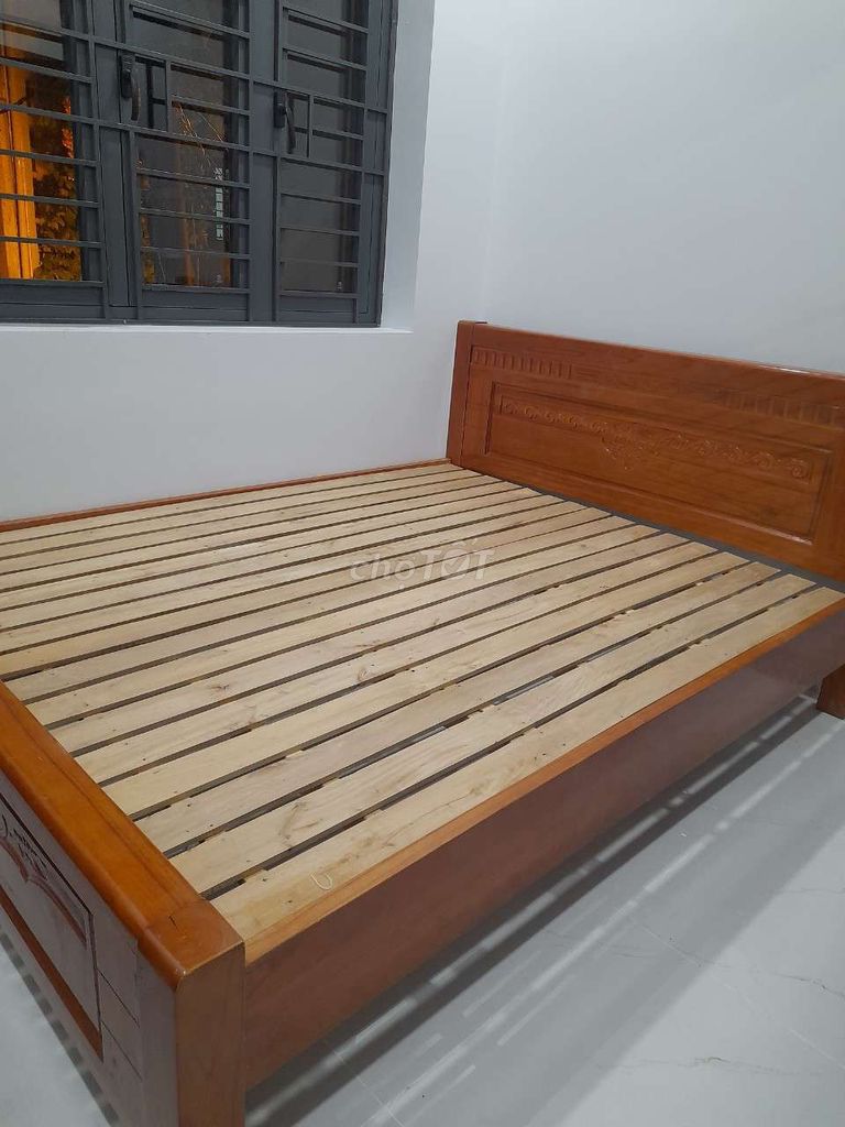 Giường gỗ sồi 1.6m×2m