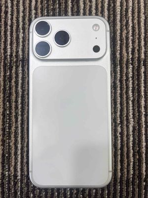 Apple iPhone 17 Pro Max Bạc Như Mới