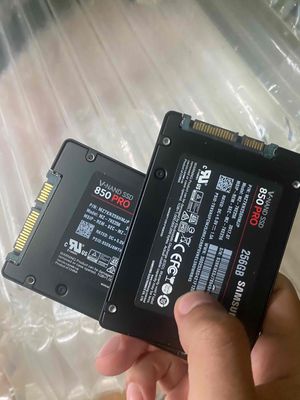 SSD 256G Samsung Pro 850 hàng víp cao cấp 100%. Mua bán Linh kiện (RAM, Card...) tại Quận 4 Tp Hồ Chí Minh được đăng bởi Trần Phú