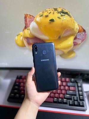 Samsung M20 Sẵn sl nhiều. Mua bán Điện thoại tại Quận Cầu Giấy Hà Nội được đăng bởi Thương Moon