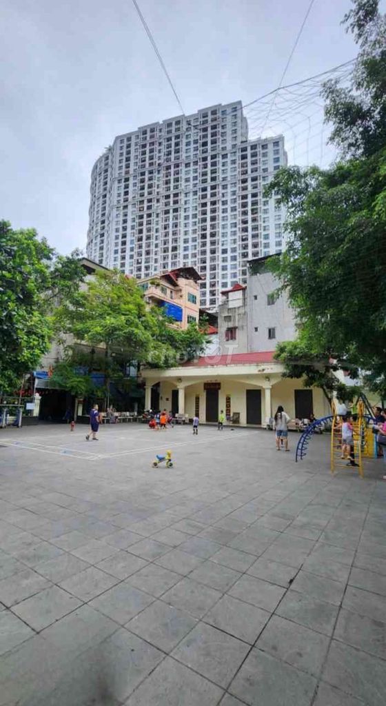 Bán nhà 30m2 gần Royal City, Ngã Tư Sở, Thanh Xuân - ảnh 5