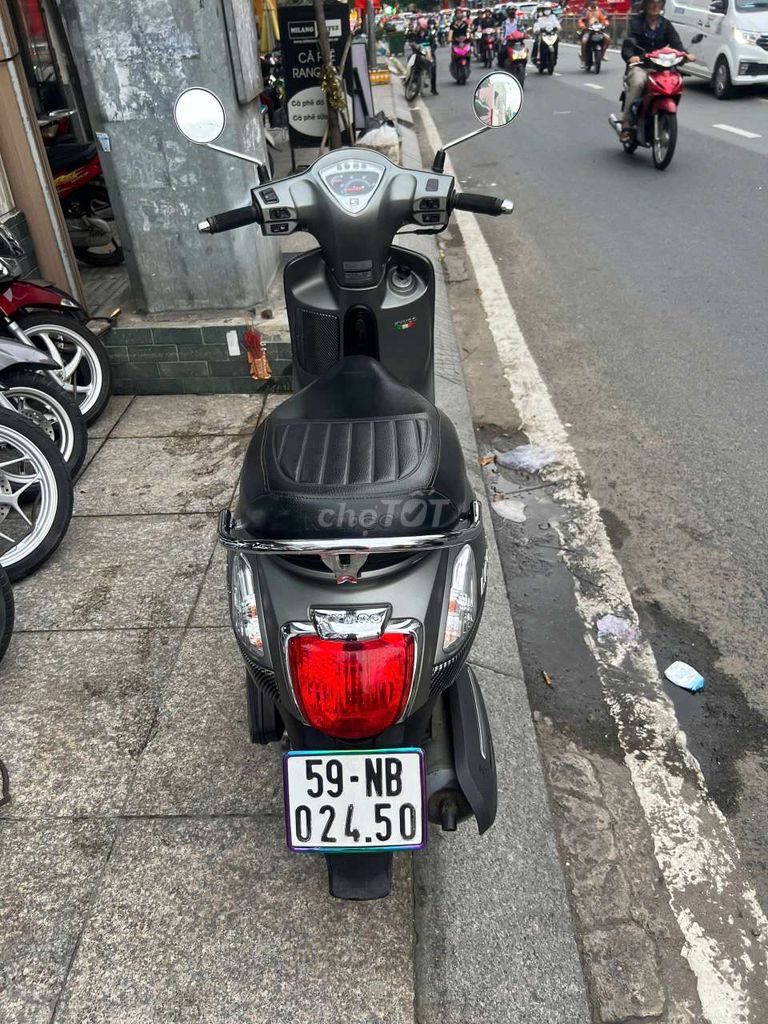 Kymco like 50cc 2019 mới 90% biển số thành phố. Mua bán Xe máy tại Quận Tân Phú Tp Hồ Chí Minh được đăng bởi Tuanduy hình 5