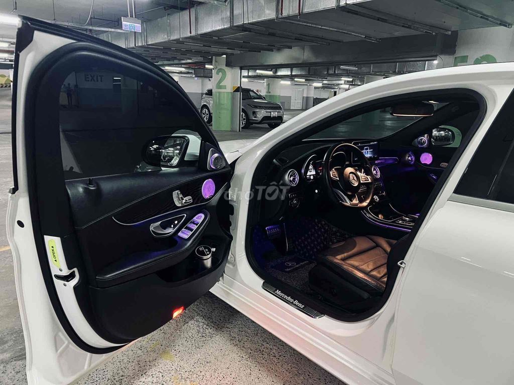 ĐỔI XE CẦN BÁN C300 AMG. Mua bán Ô tô tại Quận Gò Vấp Tp Hồ Chí Minh được đăng bởi Nguyễn Tuấn hình 8