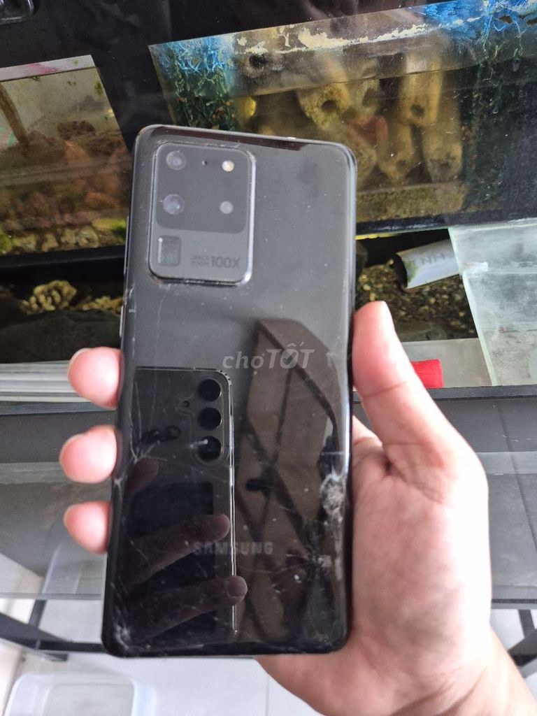 Samsung S20 Ultra 5G 256GB Đen. Mua bán Điện thoại tại Quận 8 Tp Hồ Chí Minh được đăng bởi Phan Minh Tân hình 1