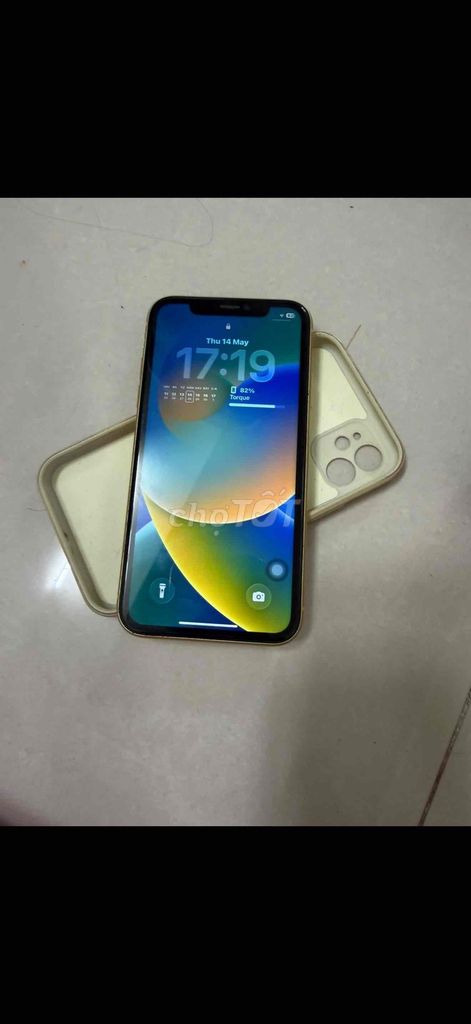 Apple iPhone 11 128GB Vàng. Mua bán Điện thoại tại Quận Bình Tân Tp Hồ Chí Minh được đăng bởi QuynhNgan hình 1