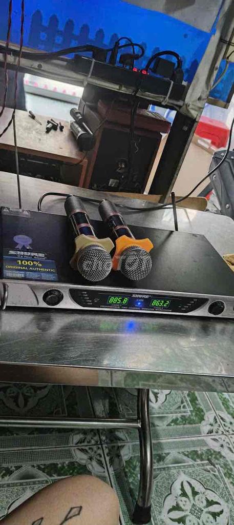 Micro không dây Shure U-930 xịn hát bao hay. Mua bán Tivi, Âm thanh tại Quận Bình Tân Tp Hồ Chí Minh được đăng bởi Hottoc Bui Duy hình 1
