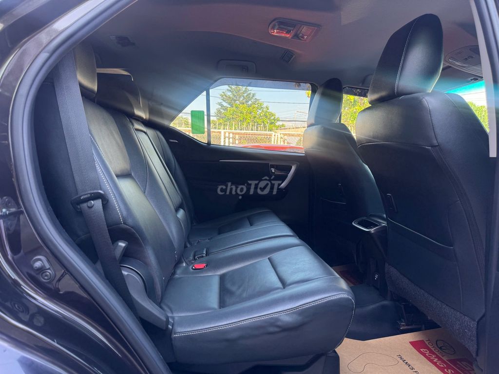 FORTUNER Máy Dầu Tự Động 2020, Xe Một Chủ, Ít Đi. Mua bán Ô tô tại Quận Gò Vấp Tp Hồ Chí Minh được đăng bởi Xe Toyota Cũ Chính Hãng hình 10