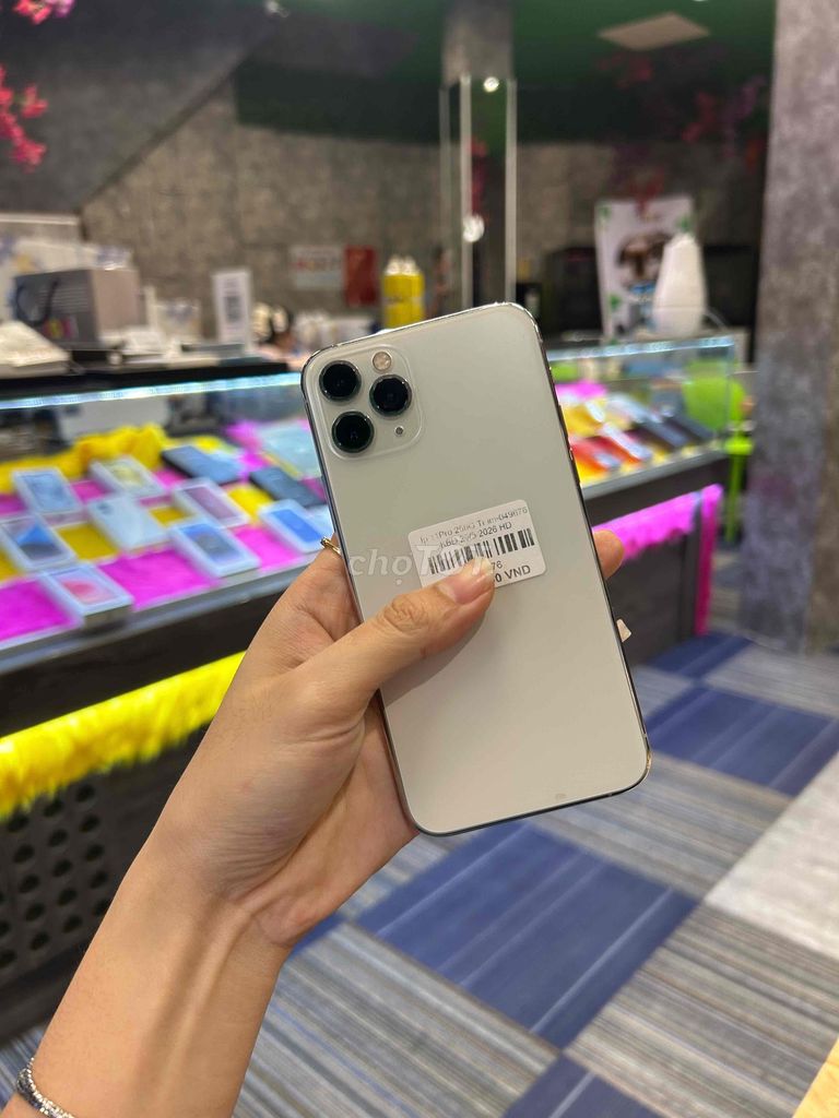 Apple iPhone 11 Pro 256GB Bạc Đã qua sử dụng. Mua bán Điện thoại tại Quận 11 Tp Hồ Chí Minh được đăng bởi Trần Huyền Trân hình 1