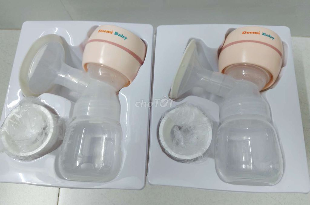 Máy hút sữa Doomi Baby cầm tay. Mua bán Mẹ và bé tại Quận Tân Phú Tp Hồ Chí Minh được đăng bởi Ngan Nguyen hình 1