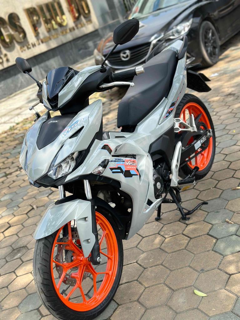 xe winer v3 abs đk 2023 mới 99%. Mua bán Xe máy tại Quận Nam Từ Liêm Hà Nội được đăng bởi cửa hàng xe máy yến thắng  hình 2