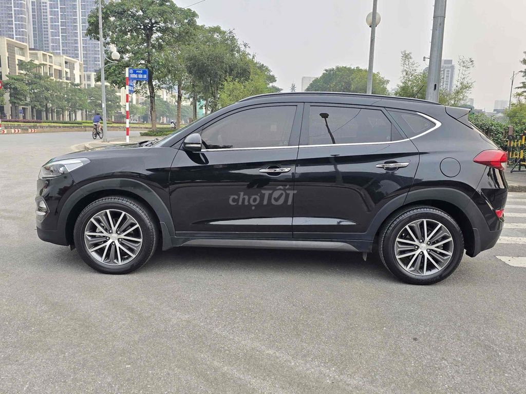 Hyundai Tucson 2015. Mua bán Ô tô tại Quận Cầu Giấy Hà Nội được đăng bởi Đức Lợi Auto hình 7