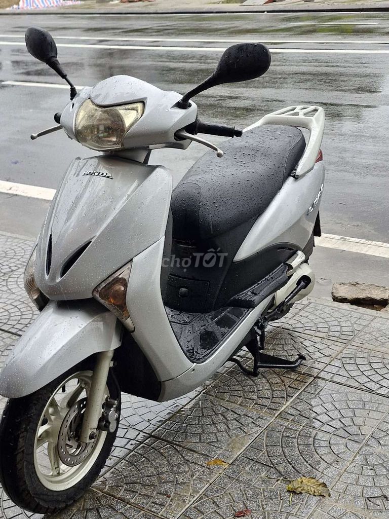 Cần bán xe lead rin ròn 99%. Mua bán Xe máy tại Thành phố Huế Thừa Thiên Huế được đăng bởi QuachThanh 75 hình 2