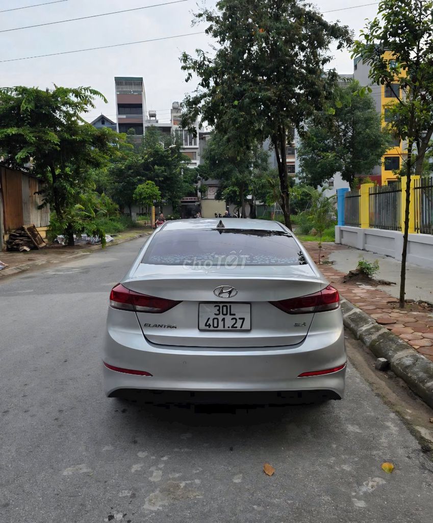 Hyundai Elantra 2016 xe tư nhân gia đình sử dụng. Mua bán Ô tô tại Quận Hà Đông Hà Nội được đăng bởi A Thịnh hình 2