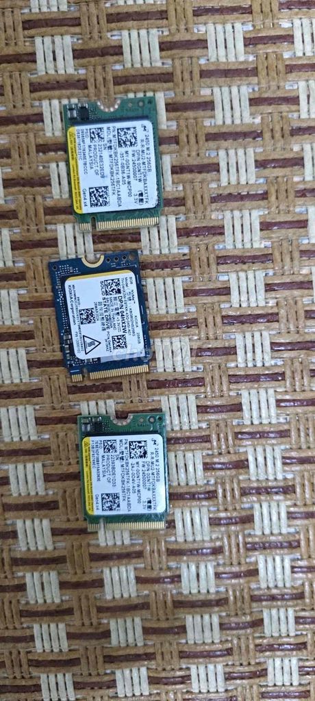 Ổ cứng SSD Kioxia 256GB M.2 NVMe Mới. Mua bán Linh kiện (RAM, Card...) tại Thành Phố Đồng Hới Quảng Bình được đăng bởi Phong Nguyên hình 1
