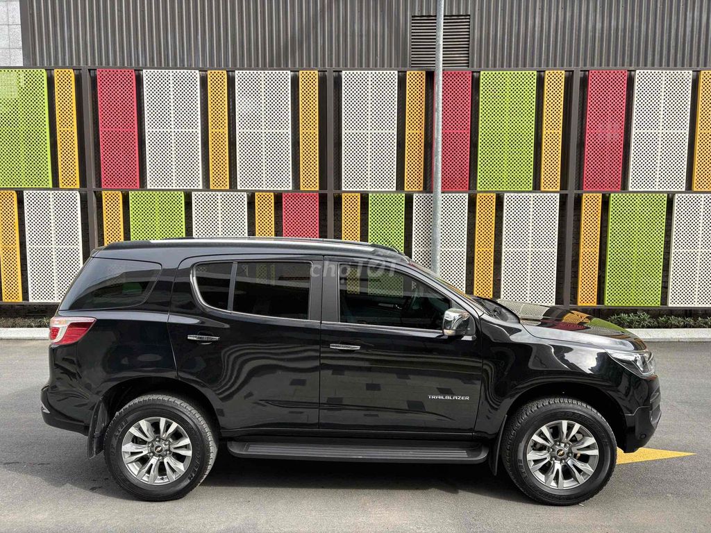 Chevrolet Trailblazer 2018 LTZ 2.5L VGT 4x4 AT. Mua bán Ô tô tại Thành phố Thủ Đức Tp Hồ Chí Minh được đăng bởi Phúc Nguyên hình 3