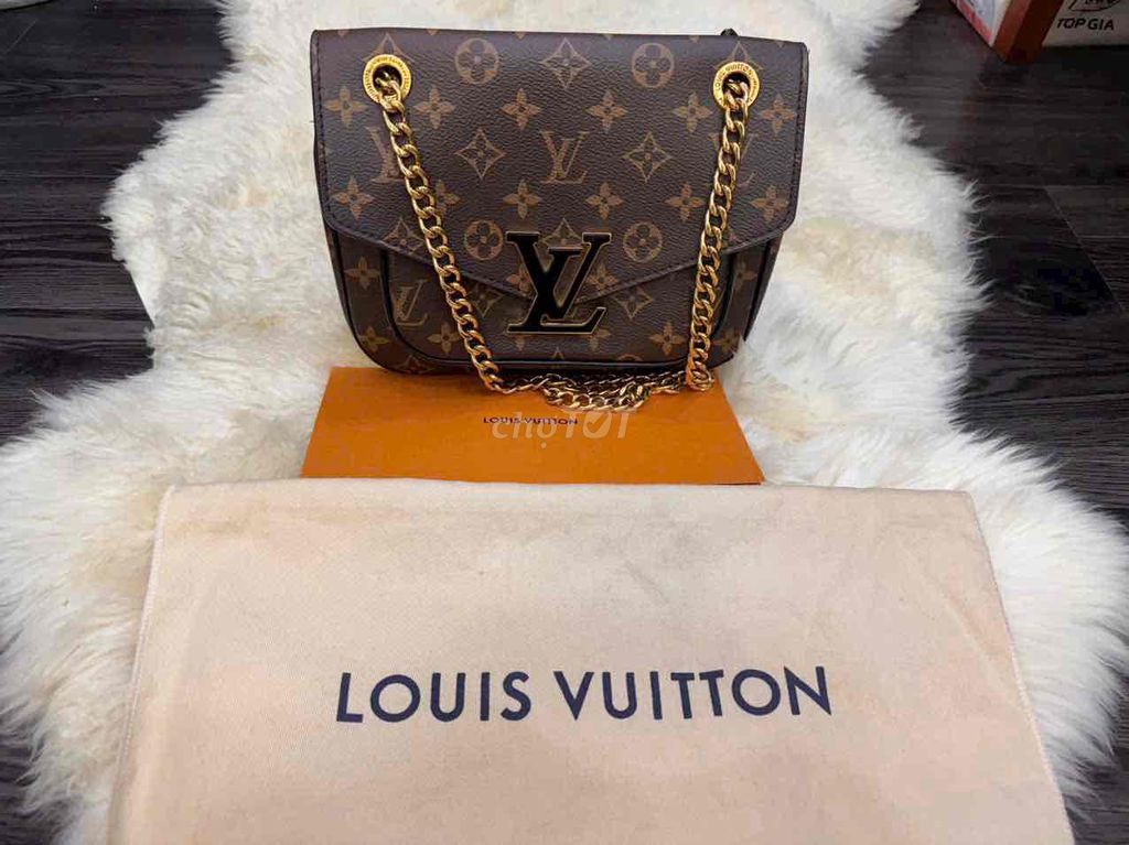 Túi Louis Vuitton Passy Monogram Canvas Brown Hand