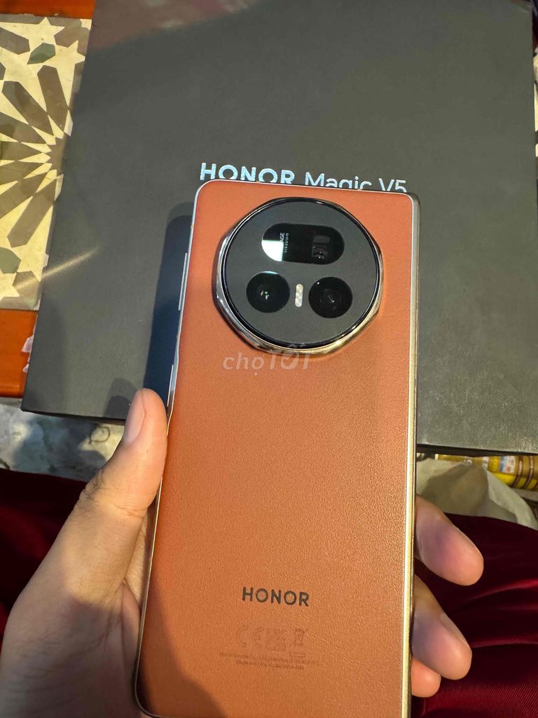 Honor Magic V5 RAM 16/512GB. Mua bán Điện thoại tại Quận Bình Tân Tp Hồ Chí Minh được đăng bởi Tony Chung Q10 Q11 hình 1
