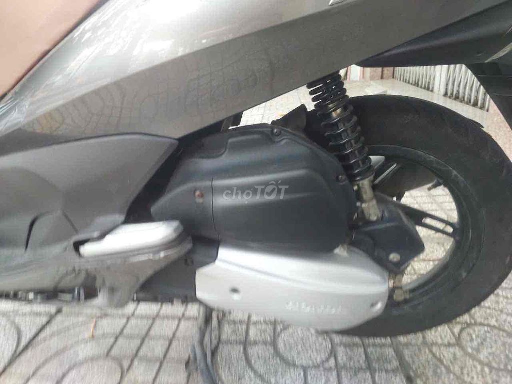 Honda PCX 125 thailand 2011. Mua bán Xe máy tại Quận 11 Tp Hồ Chí Minh được đăng bởi Thành Mazda  hình 5
