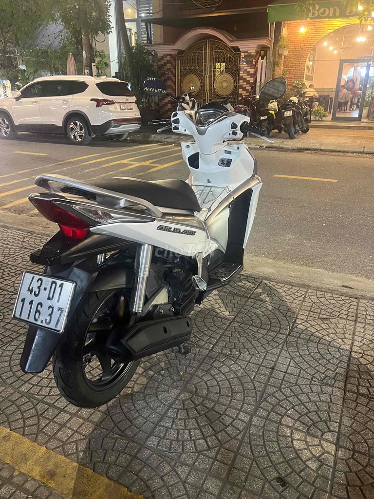 Honda Air Blade в оригинале с документами собственника