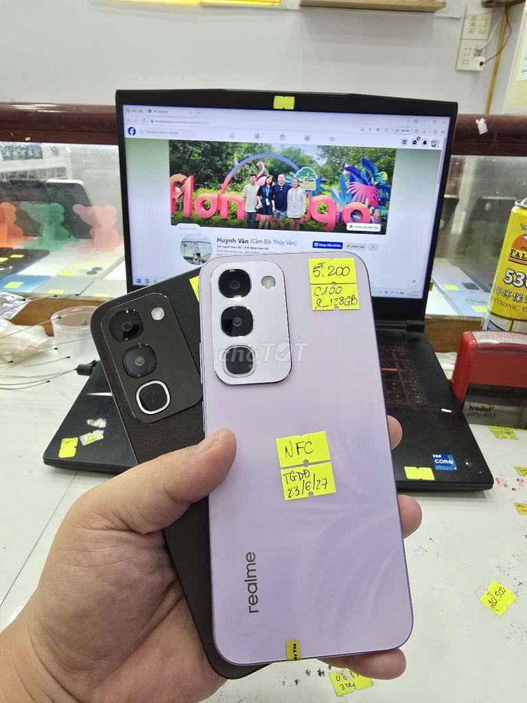 Realme C100 8GB/128GB Tím, Đen. Mua bán Điện thoại tại Thành phố Long Xuyên An Giang được đăng bởi Facebook Cầm Đồ Thúy Vân hình 1