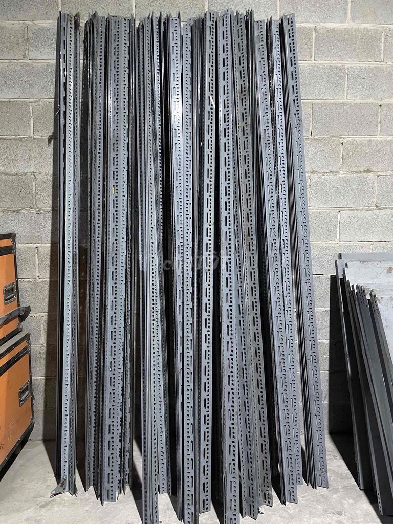 Kệ sắt chữ V 7 tầng Xám 120cm*60cm*300cm. Mua bán Tủ, kệ gia đình tại Quận Tân Phú Tp Hồ Chí Minh được đăng bởi Thu Hồng hình 1