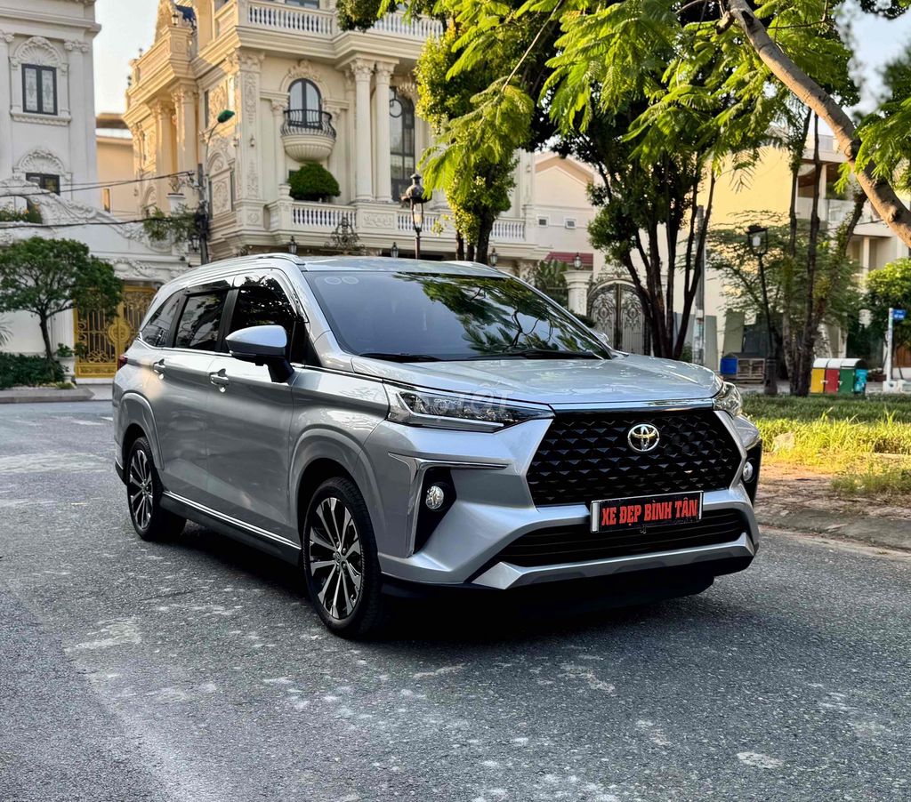 Toyota Veloz 2024 Top 9000 km. Mua bán Ô tô tại Quận Bình Tân Tp Hồ Chí Minh được đăng bởi Lê Hoàng Hải hình 1