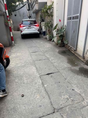Ô TÔ ĐỖ CỔNG CẠNH NGOẠI GIAO ĐOÀN TÂY HỒ 70m RỘNG 6m NHÀ 4 TẦNG 15Ty5