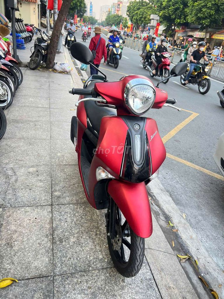 Janus khóa smartkey 2022 mới 90% Bstp chính chủ. Mua bán Xe máy tại Quận Tân Phú Tp Hồ Chí Minh được đăng bởi Tuanduy hình 1