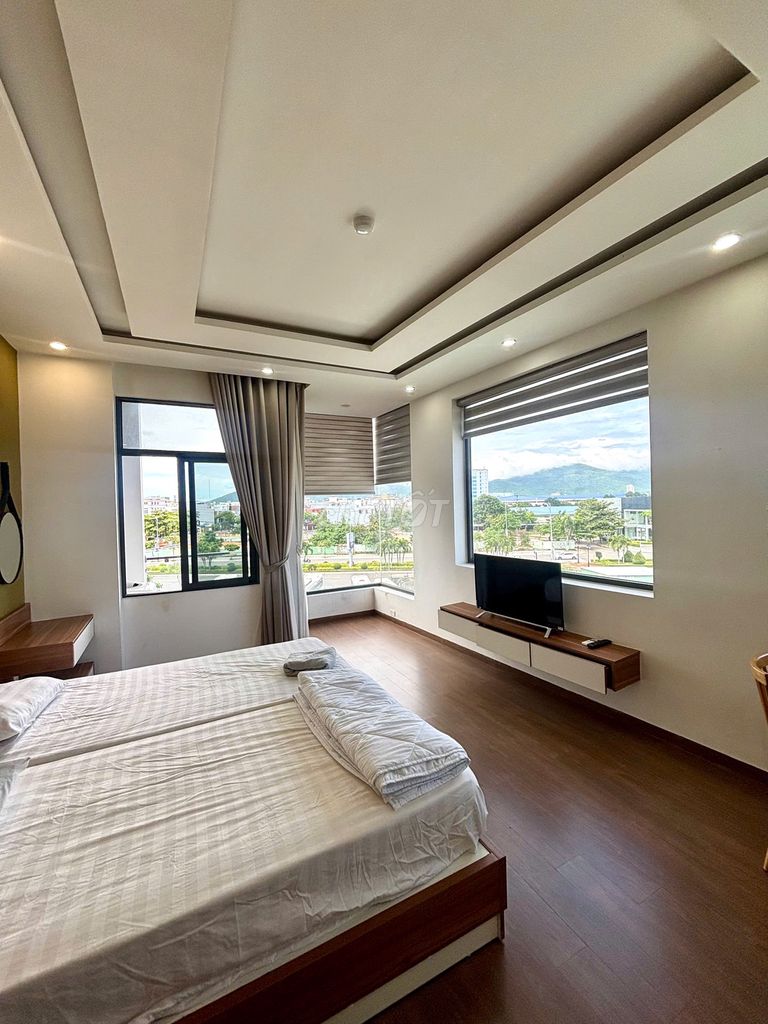 CĂN HỘ STUDIO FULL KÍNH VIEW ĐẸP GẦN CẦU SÔNG HÀN