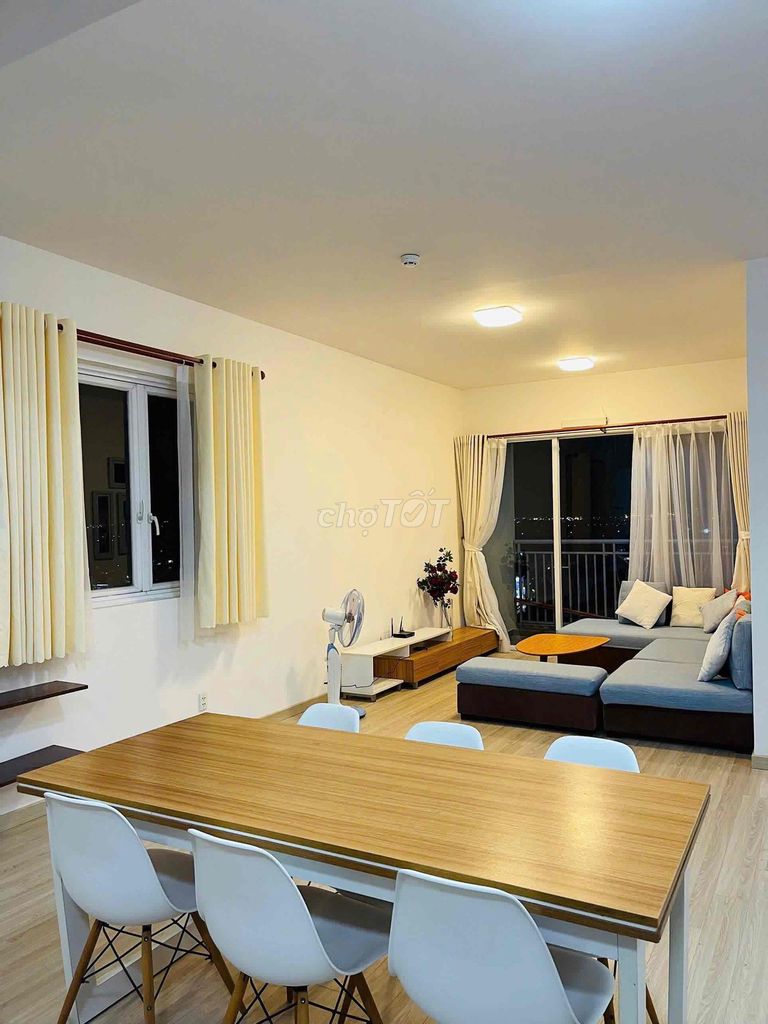 Còn 3 căn hộ Amber Court 2-3PN Full nội thất, sạch sẽ ,nhận nhà ở ngay