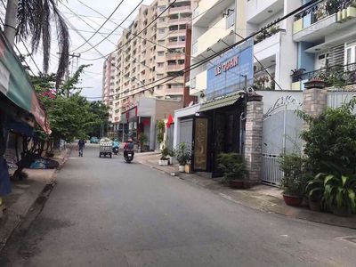 Аренда · 3 комн. · 90 м² · Quận Gò Vấp, ул. Đường Quang Trung