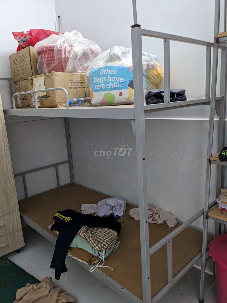 Giường tầng Hòa Phát GT40 Kim loại. Mua bán Giường, chăn ga gối nệm tại Huyện Hóc Môn Tp Hồ Chí Minh được đăng bởi Nhựt  hình 1