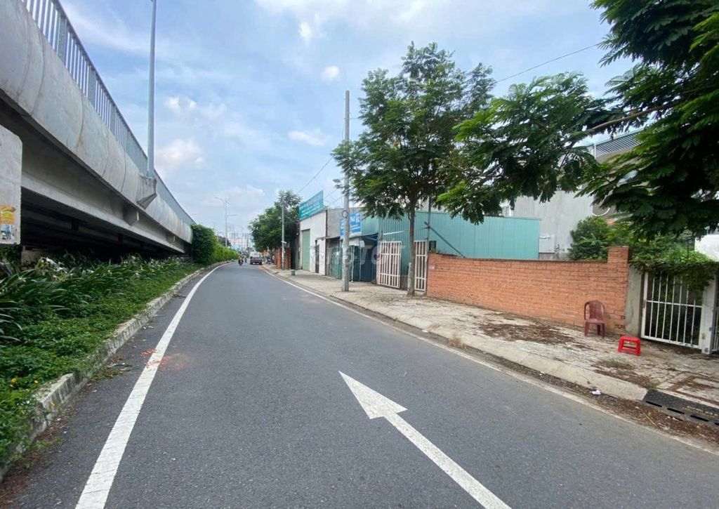 Bán đất mặt tiền đường Đào Sư Tích, ngang 9,79m,11,43 tỷ ở Phước Kiển. Mua bán đất tại Huyện Nhà Bè Tp Hồ Chí Minh được đăng bởi Lê Thịnh Tài sản phát mãi hình 1