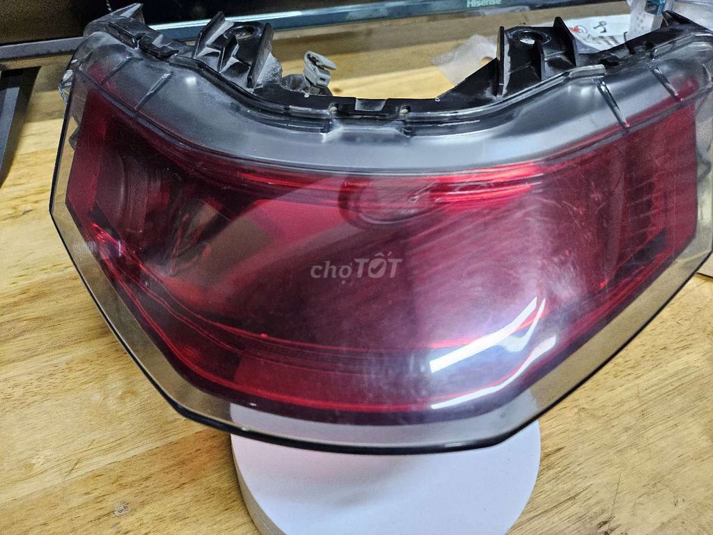 Cụm đèn thắng sau Honda PCX 2018-2020 zin tháo xe. Mua bán Phụ tùng xe tại Quận 1 Tp Hồ Chí Minh được đăng bởi KIM Merchant hình 4