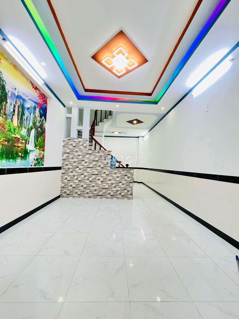 ​Nhà đẹp gần ngã tư Bình Chuẩn - Xe hơi tới nhà, 2PN giá 1 tỷ 070triệu