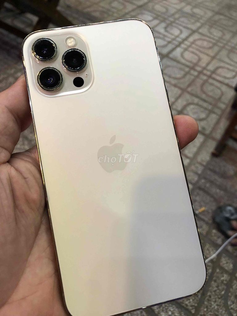 Apple iPhone 12 Pro Max 128GB Vàng Gold 98%. Mua bán Điện thoại tại Quận Gò Vấp Tp Hồ Chí Minh được đăng bởi Hung  hình 1