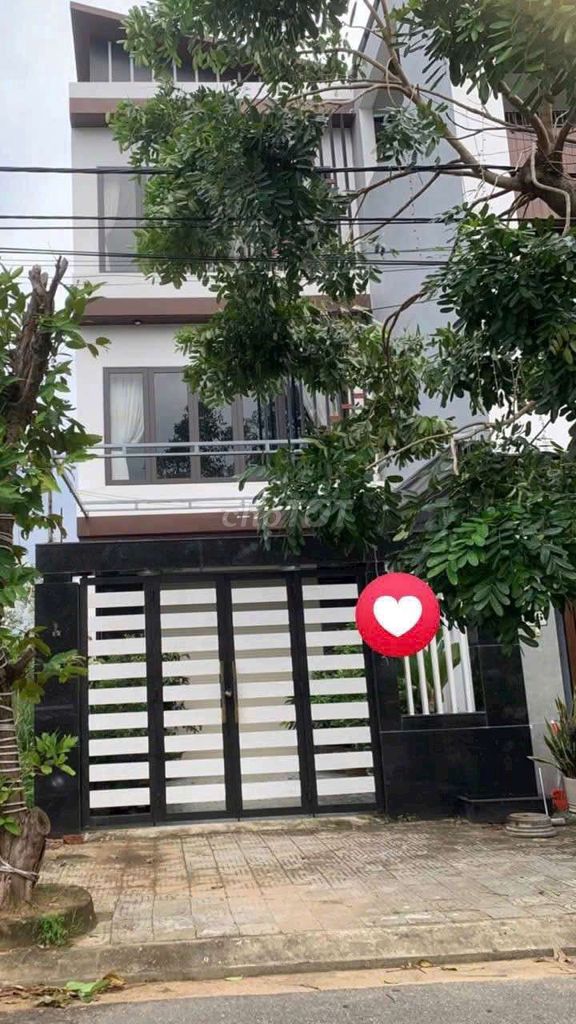 Rent · 4 bd · 100 м² · Quận Ngũ Hành Sơn, ул. Đường Mỹ Đa Tây 4