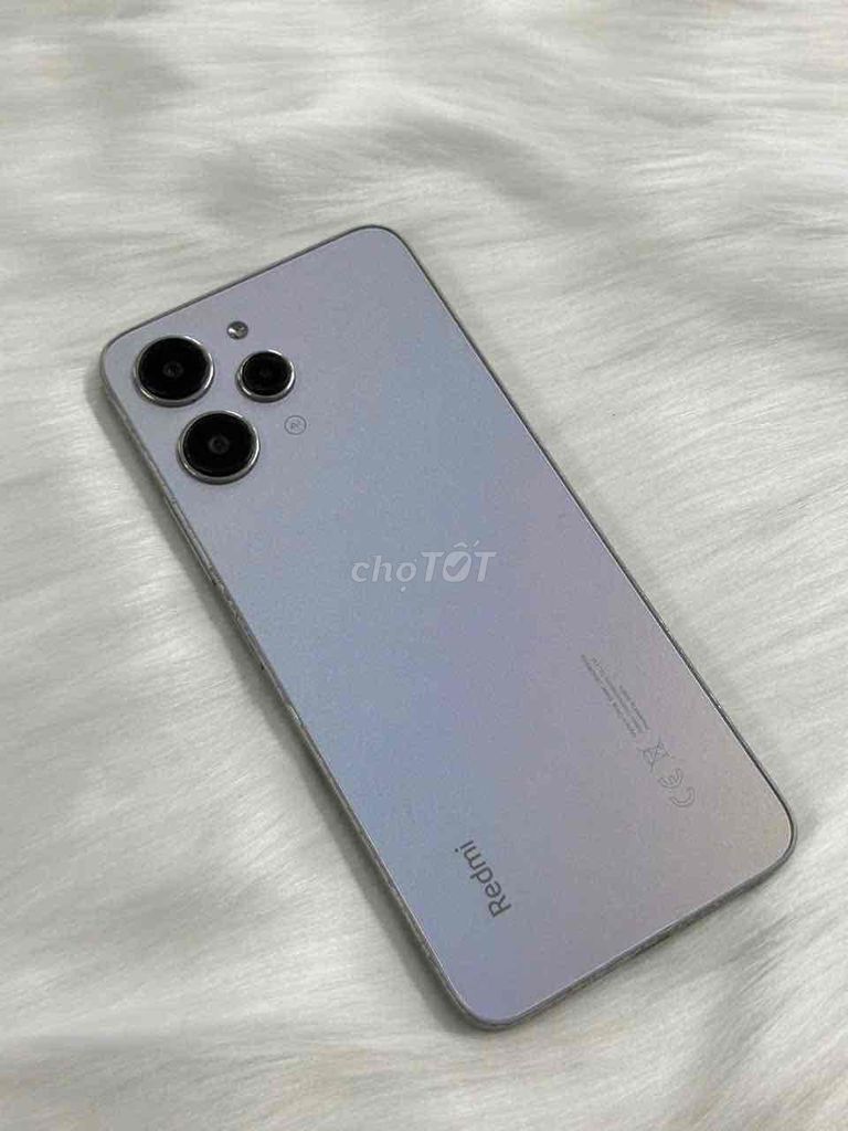 Xiaomi Redmi 12 4G 4/128GB - Máy zin - Sườn xấu. Mua bán Điện thoại tại Quận Ninh Kiều Cần Thơ được đăng bởi NP Store hình 1