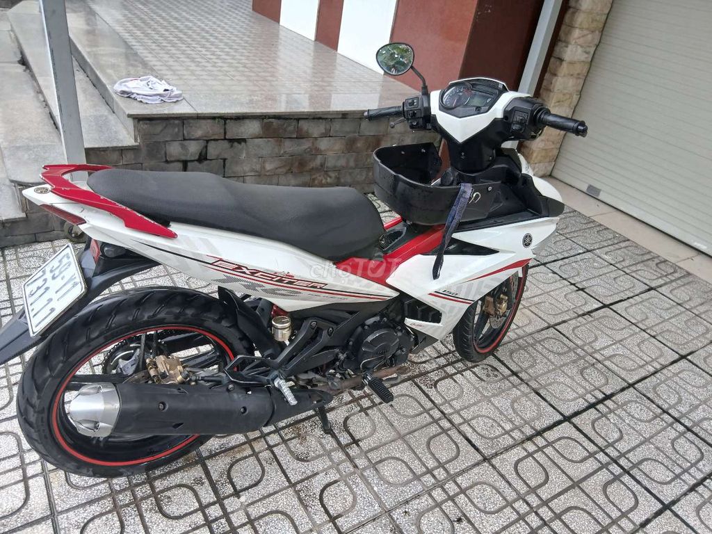 Bán xe Exciter 150 đời 2015 đỏ trắng. Mua bán Xe máy tại Huyện Hóc Môn Tp Hồ Chí Minh được đăng bởi Tung Nguyen hình 3