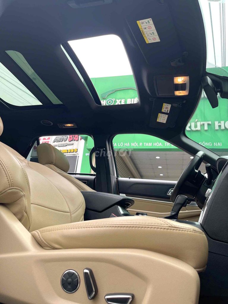 Ford Explorer 2017 - 91000 km. Mua bán Ô tô tại Thành phố Biên Hòa Đồng Nai được đăng bởi Chien Phan hình 16