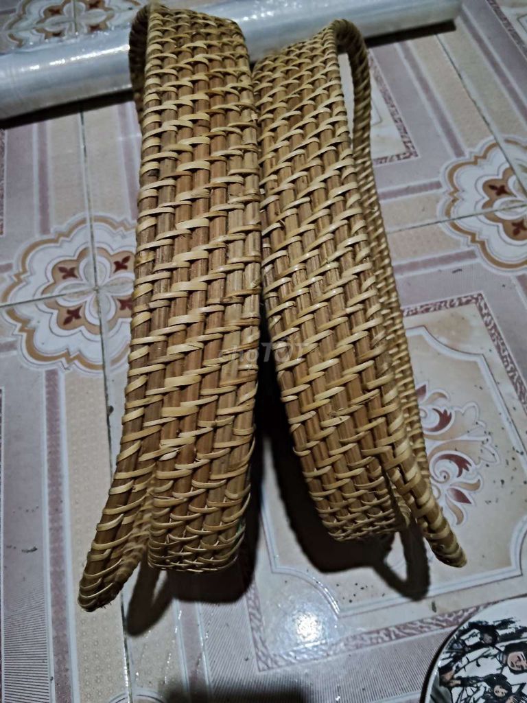 T lý nhanh 2 rổ mây đáy mica ngoc trai ,hạt xoài