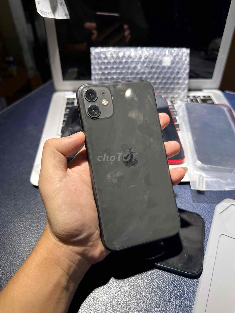 iphone 11 quốc tế LLA zin đẹp đây đủ chức năng