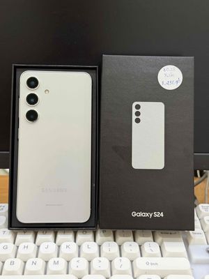 SAMSUNG S24 256GB CHÍNH HÃNG VN/A MÀU ĐẸP 9999. Mua bán Điện thoại tại Quận Ninh Kiều Cần Thơ được đăng bởi Cầm Đồ Tấn Lợi