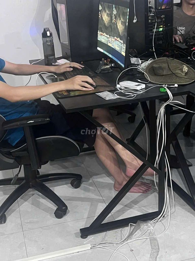 Thanh lý 6 bộ máy tính như hình . Mua bán Máy tính để bàn tại Quận Sơn Trà Đà Nẵng được đăng bởi chivas 25 hình 1