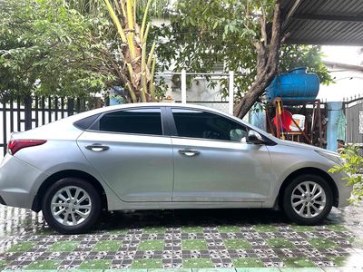 Hyundai Accent 2020 Bạc Số sàn. Mua bán Ô tô tại Thành phố Thủ Đức Tp Hồ Chí Minh được đăng bởi Hoang1970