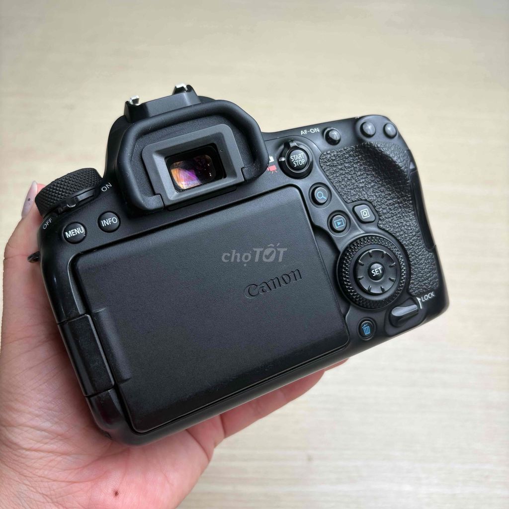 Máy ảnh Canon 6D Mark II Full Frame Đen. Mua bán Máy ảnh, Máy quay tại Thành phố Thủ Đức Tp Hồ Chí Minh được đăng bởi Liễu Lê  hình 1
